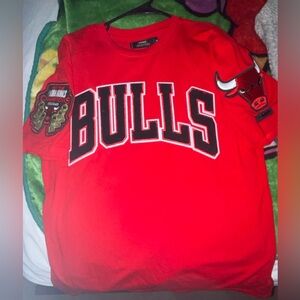NEW Pro Standard Chicago Bulls Shirt & Shorts